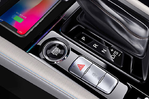 جاك J7 Engine Start Stop Button
