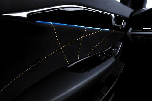 بيستون بي 70 إس Drivers Side In Side Door Controls