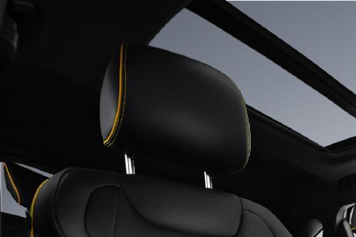 بي 70 إس Front Seat Headrest