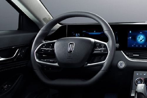 بيستون بي 70 إس Steering Wheel